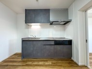 キッチン新規交換！オシャレな印象のシステムキッチン♪