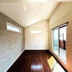 築浅戸建！新規内装リフォーム済♪